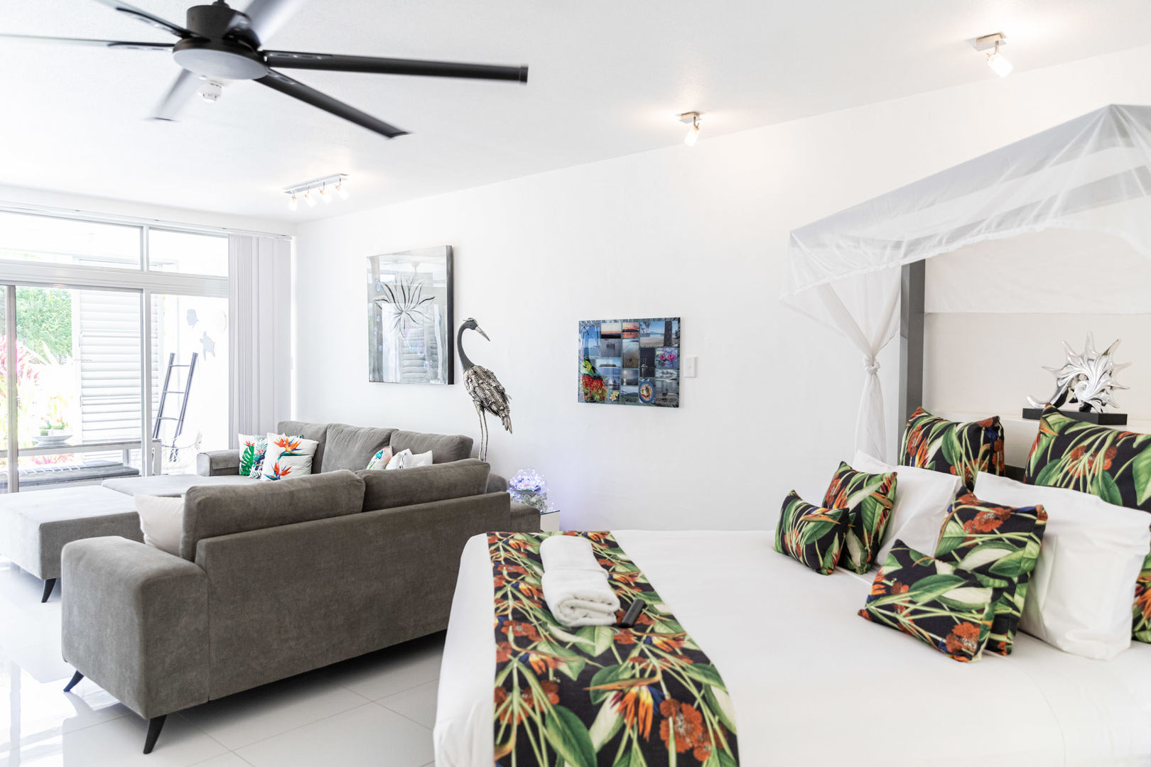 Sun Lotus Family Apartment