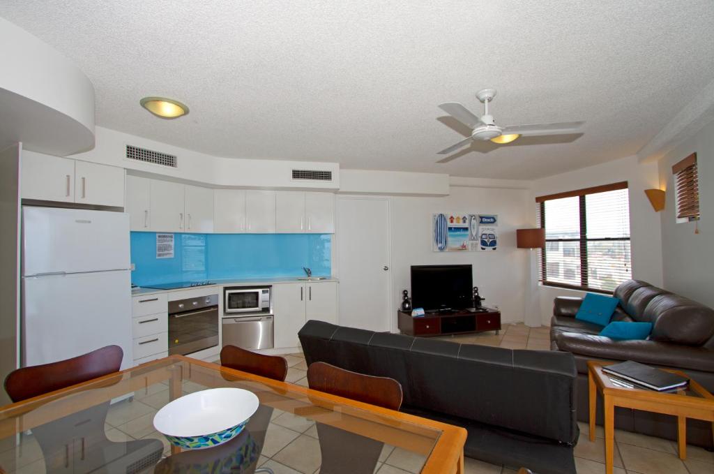 3 Bedroom Apartment Beachfront