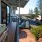 1 Bedroom Apartment Beachfront