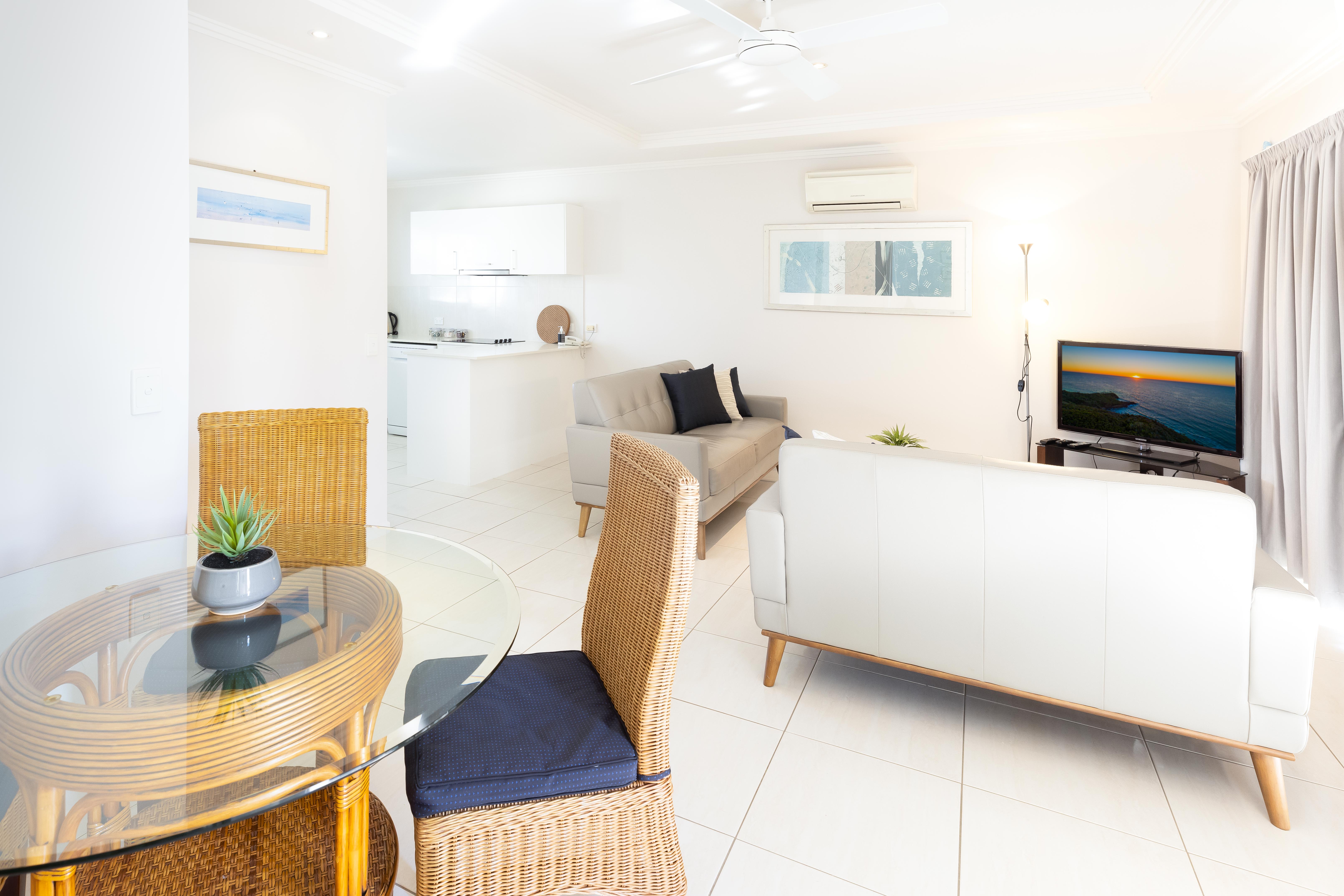 2 Bedroom Deluxe Apartment
