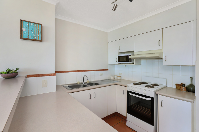 1 Bedroom Broadwater View