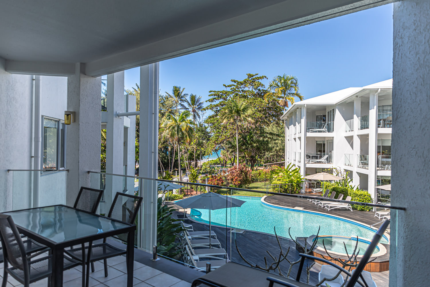 2 Bedroom LUXE Pool View Apartment