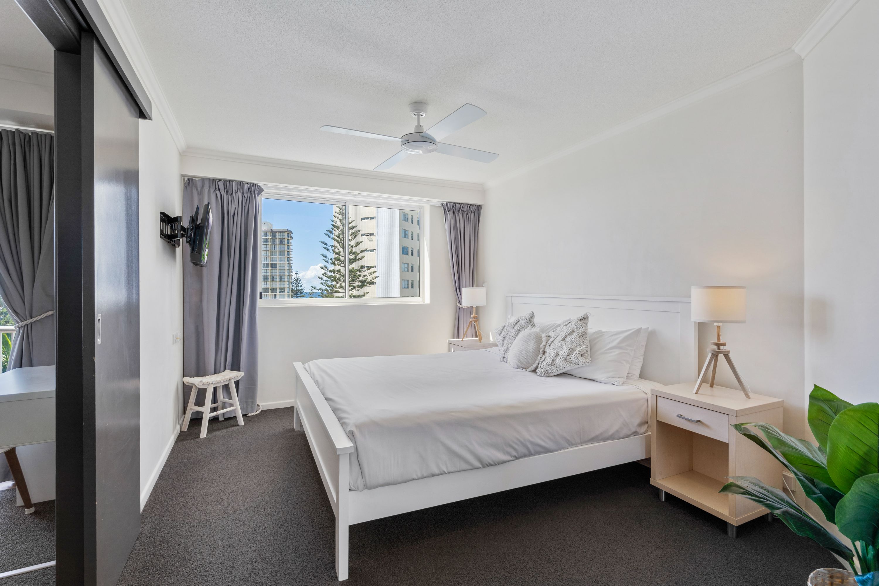 One Bedroom Suite