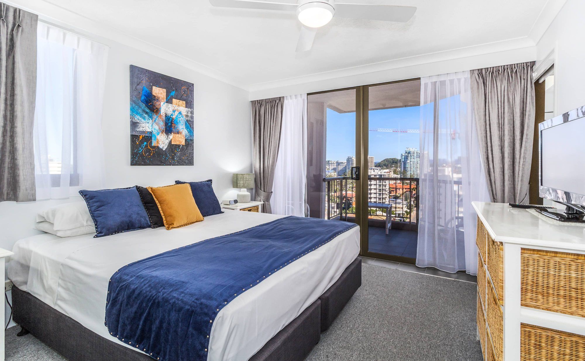 2 Bedroom Luxury Apartment