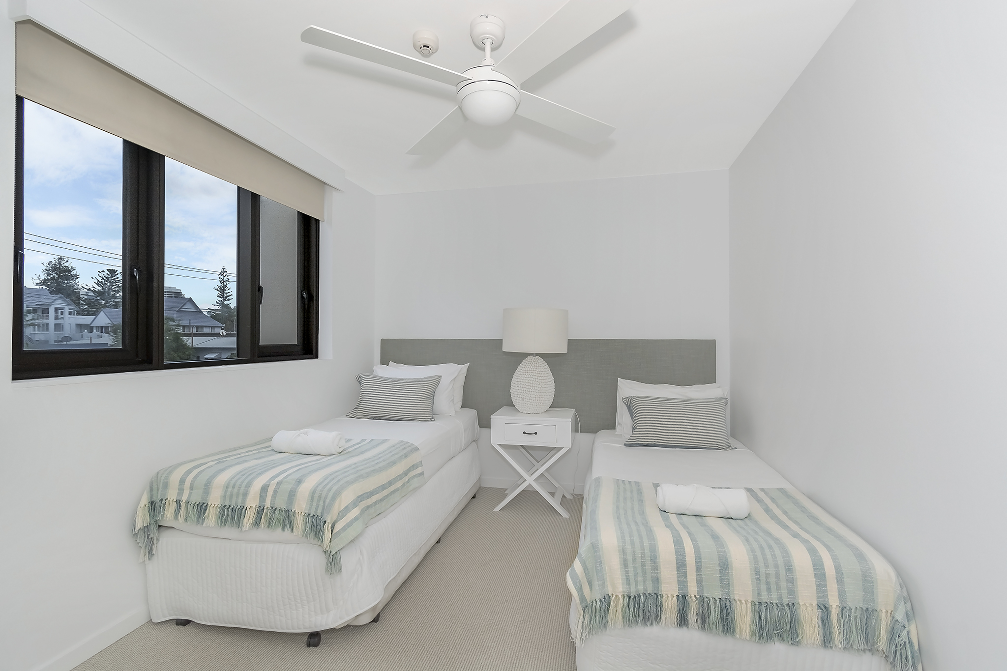 	 Town House 07- Ground level 2 Bedroom 2 Story Townhouse Superior