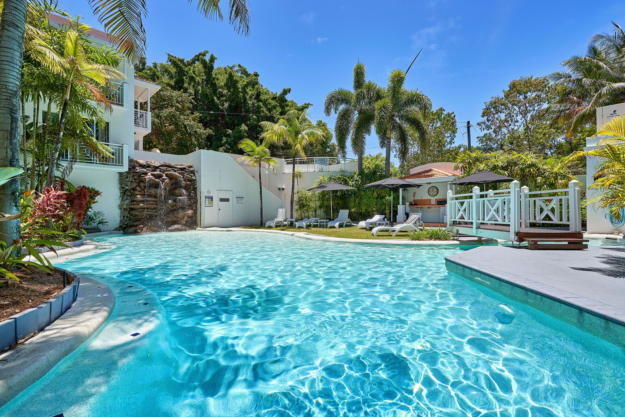 Alassio Beachfront Apartment 302