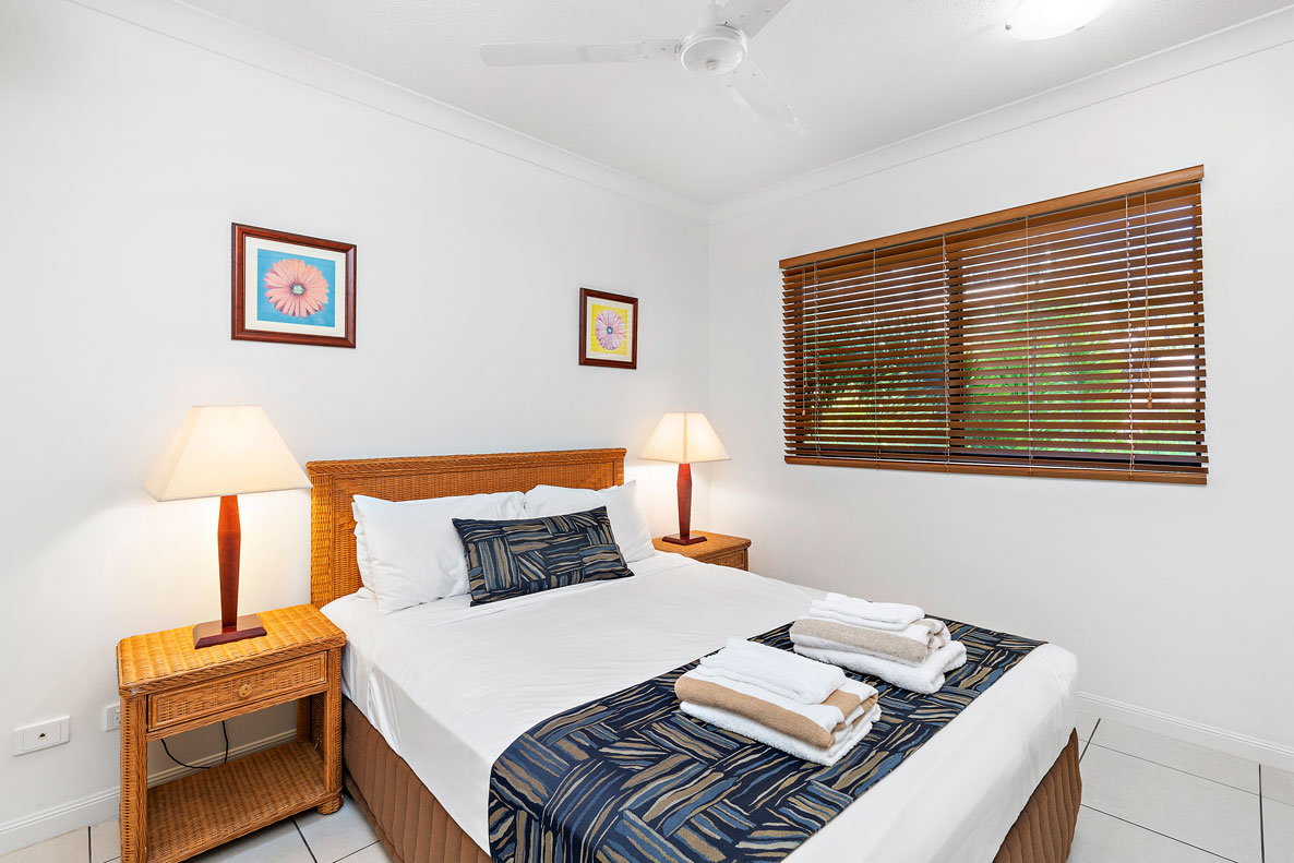 Meridien 3 Bedroom Beachfront Apartment 5 Trinity Beach