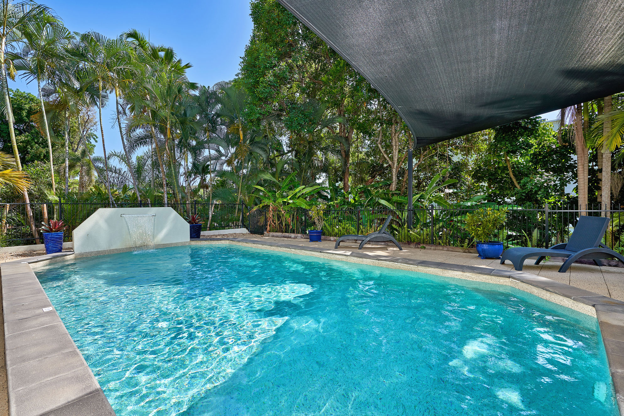 Meridien 3 Bedroom Beachfront Ground Floor Apartment 1 Trinity Beach