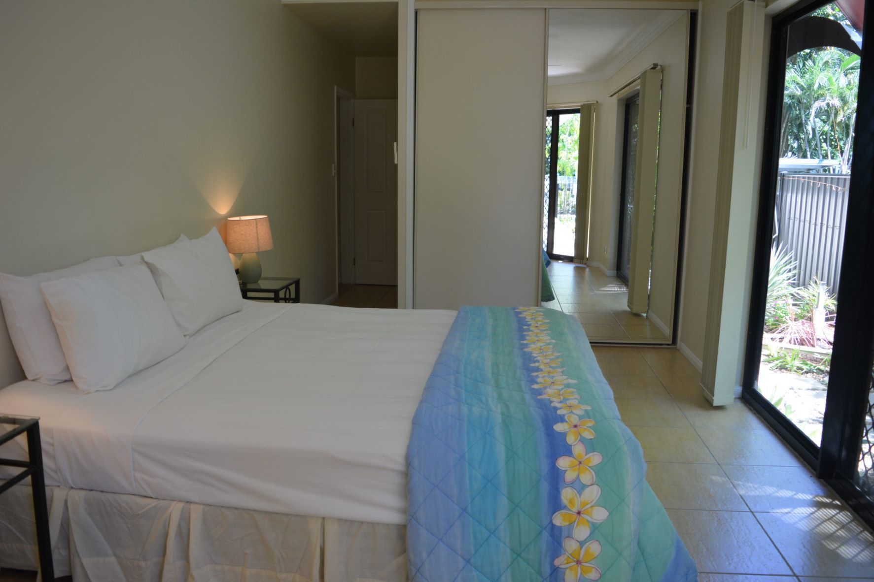 Mediterranean Beachfront Ground Floor Apartment 2