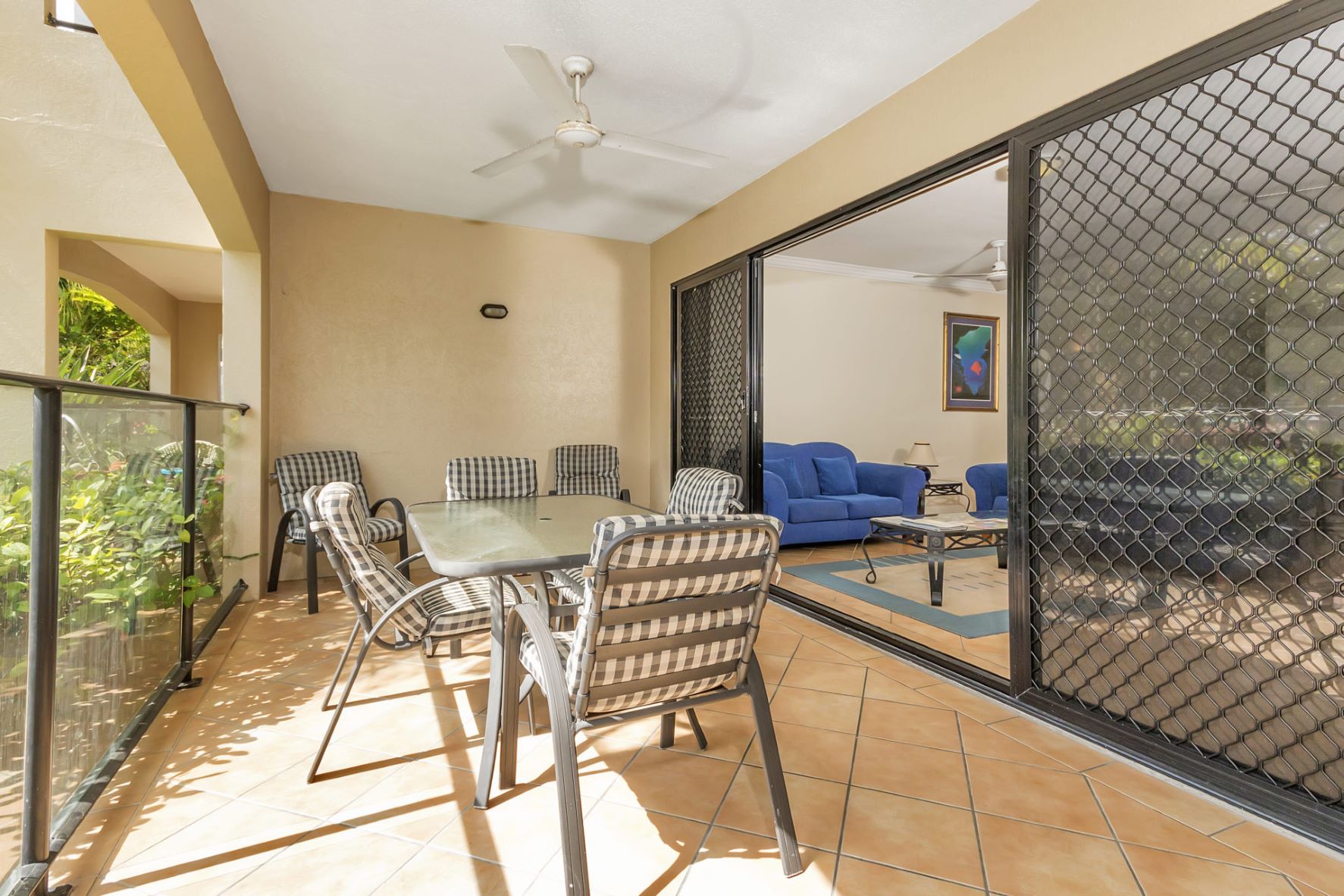 Mediterranean Beachfront Ground Floor Apartment 2