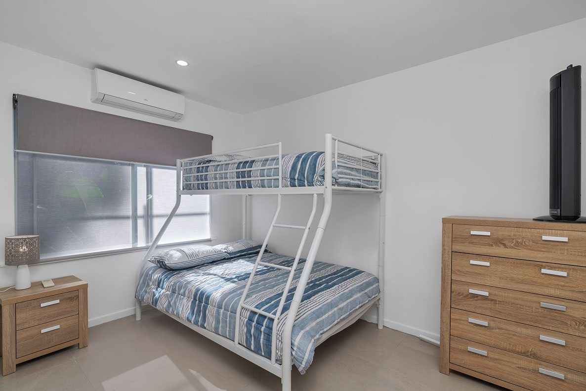 Endeavour Holiday House
