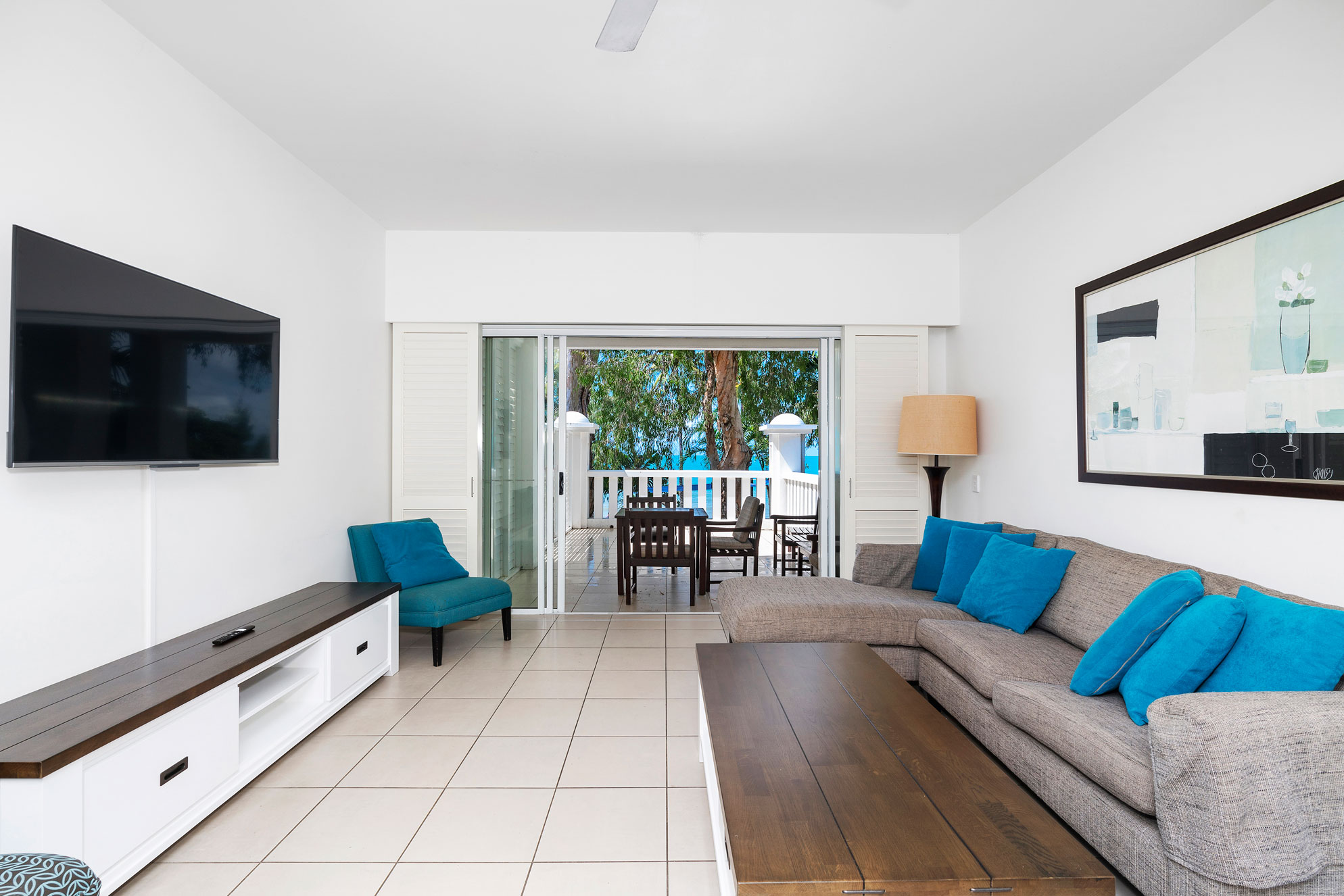 Beach Club Beachfront 3 Bedroom 1423/4