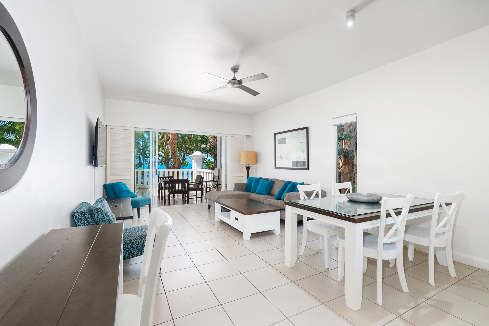 Beach Club Beachfront 3 Bedroom 1423/4
