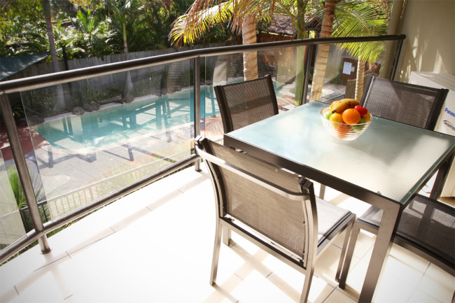 1 Bedroom Pool Side