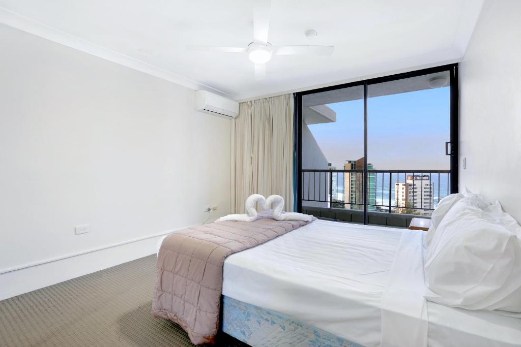 2 Bedroom Ocean View Apartment