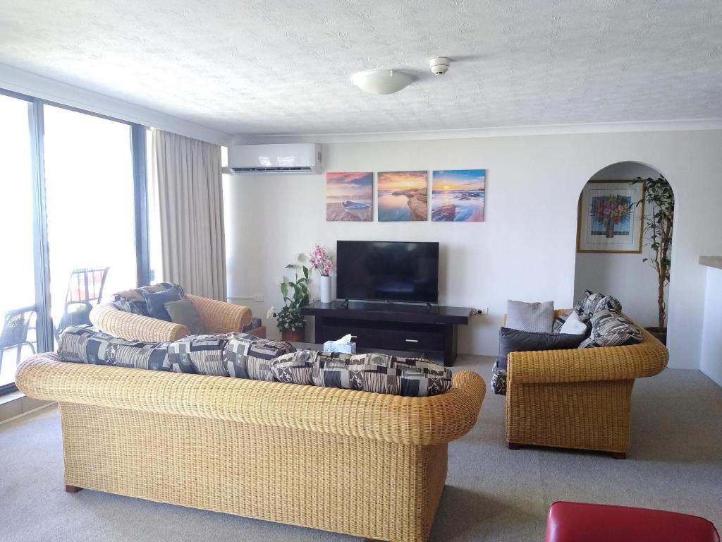 3 Bedroom Budget Apartment