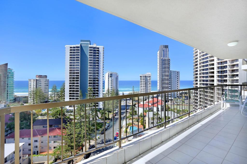 3 Bedroom Ocean View Apartment