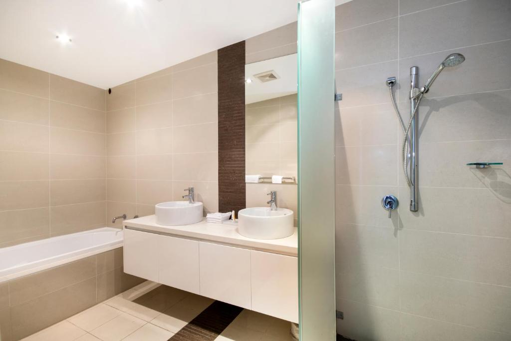 4 Bedroom Apartment