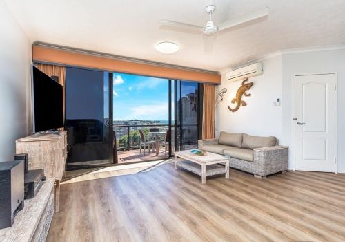Penthouse 81 - 3 Bedroom with Spa