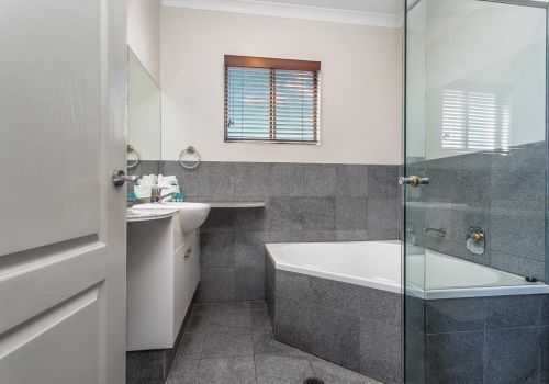 Penthouse 81 - 3 Bedroom with Spa