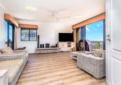 Penthouse 81 - 3 Bedroom with Spa