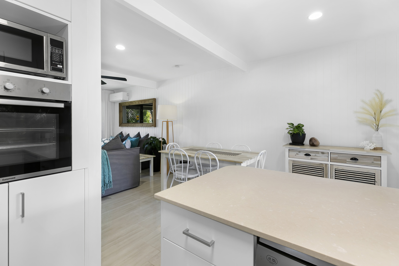 Unit 3 - "Sorelle" A Hamptons Style Retreat 