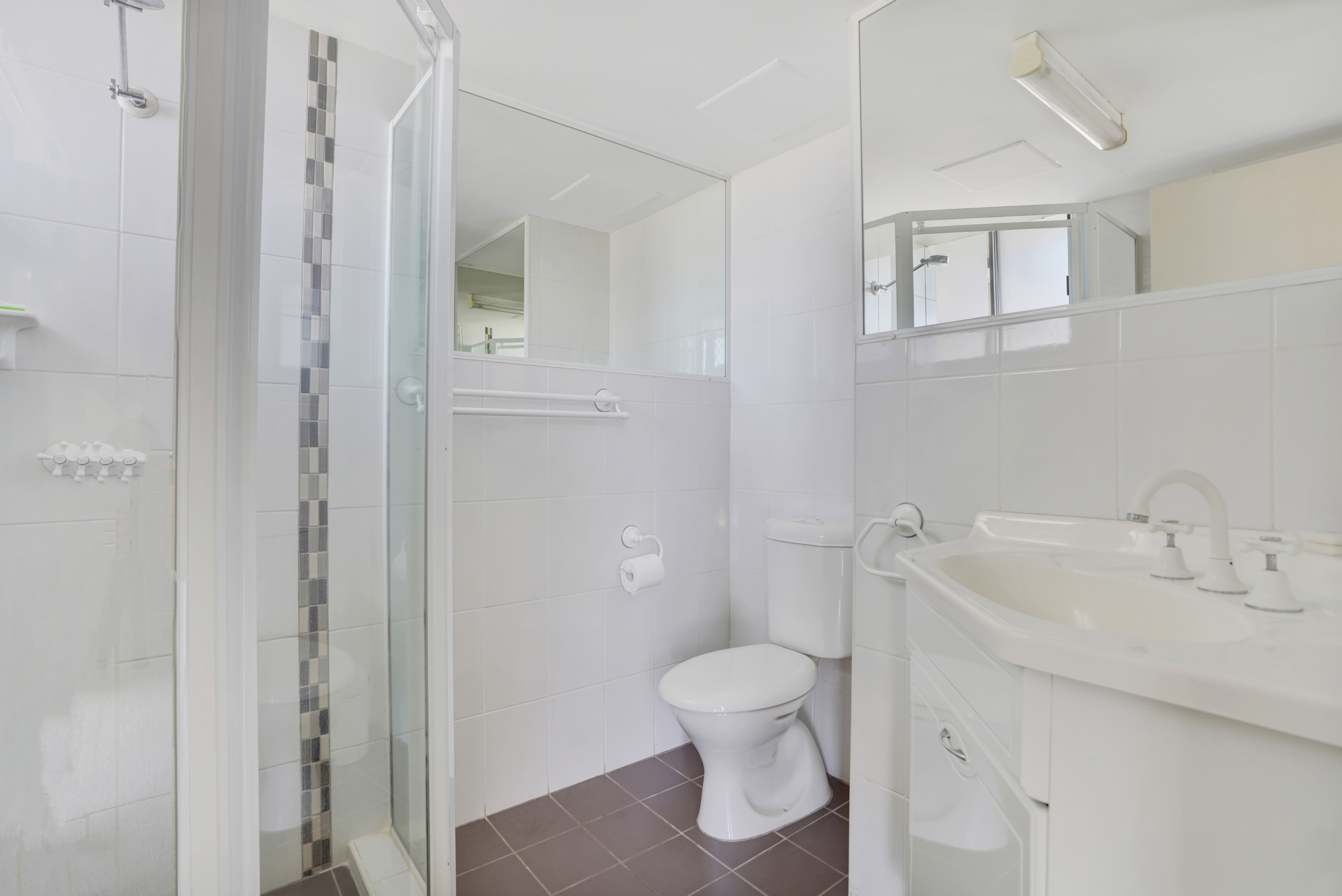 2 Bedroom Ocean View Apartment