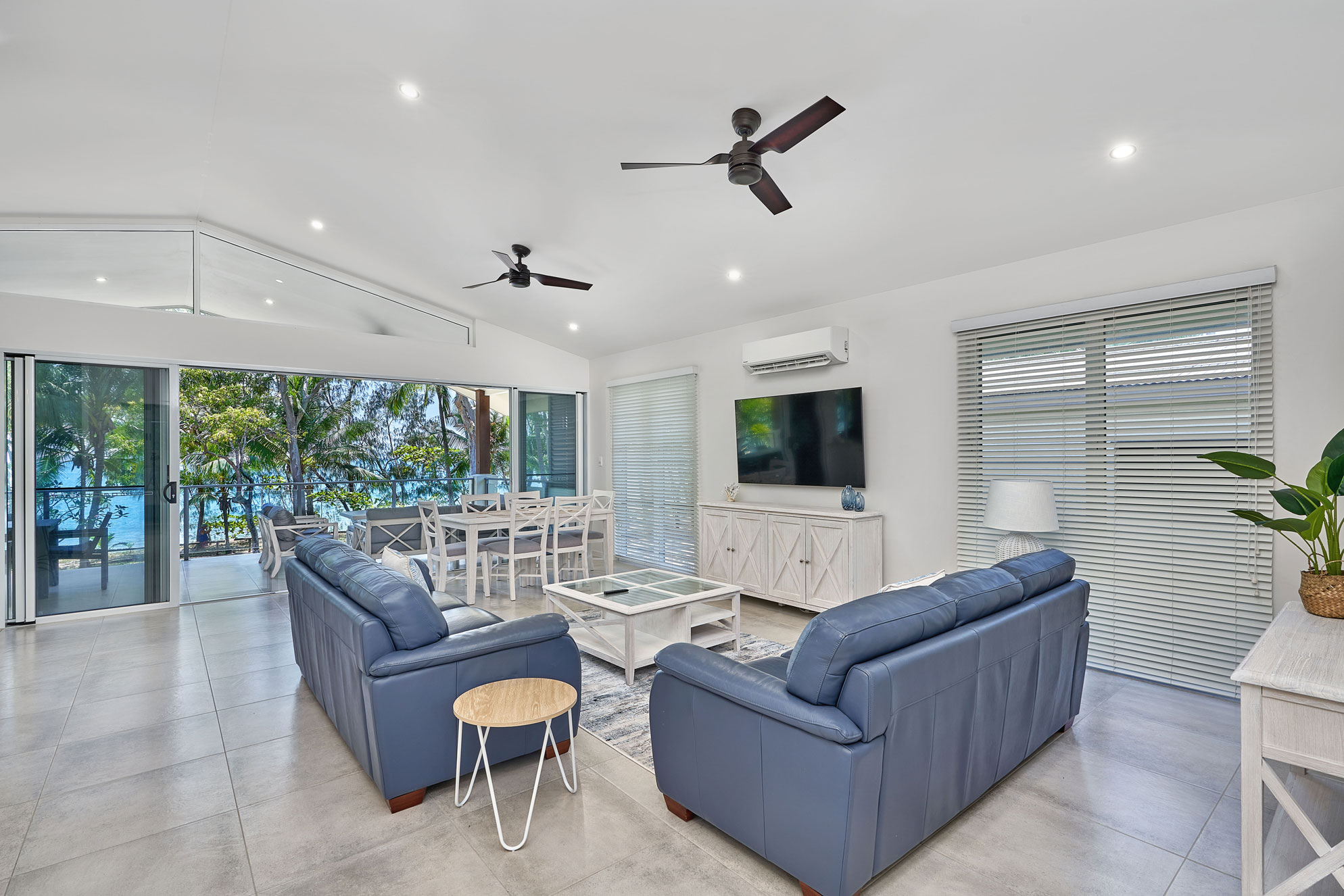 The Havannah Beach Front Holiday House