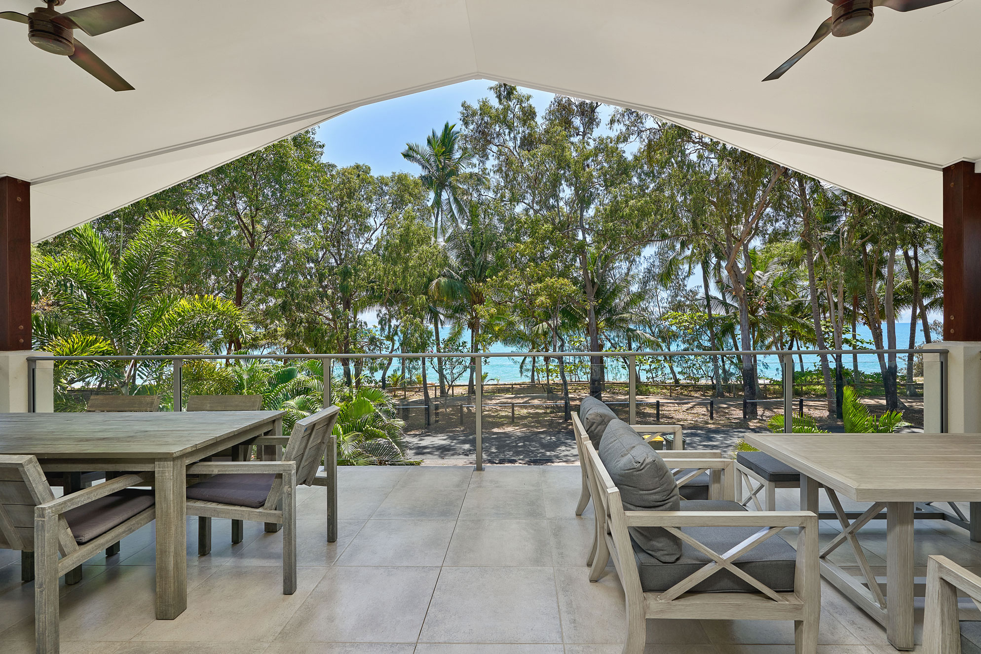 The Havannah Beach Front Holiday House