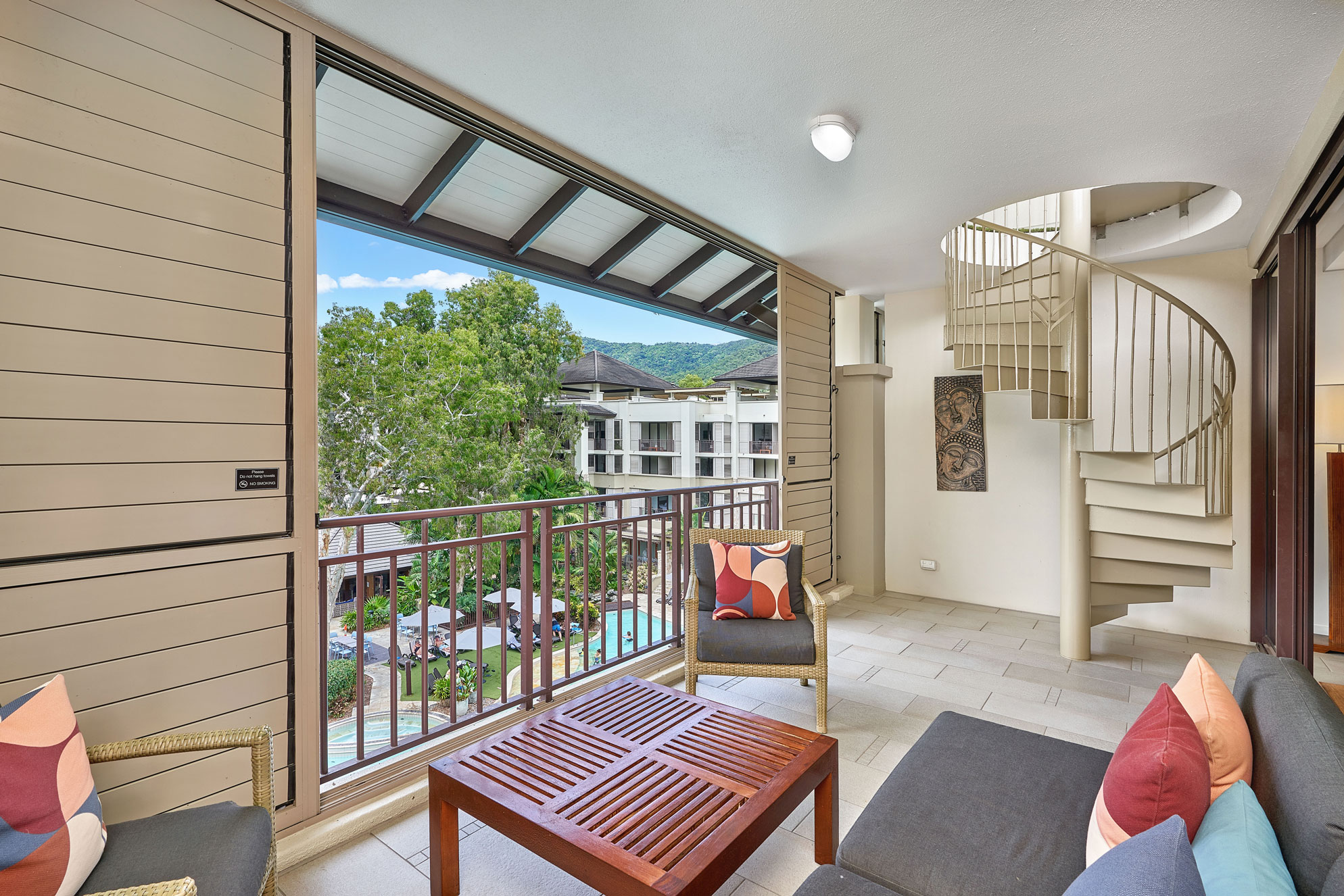 Temple 2 Bedroom with Rooftop Terrace 407