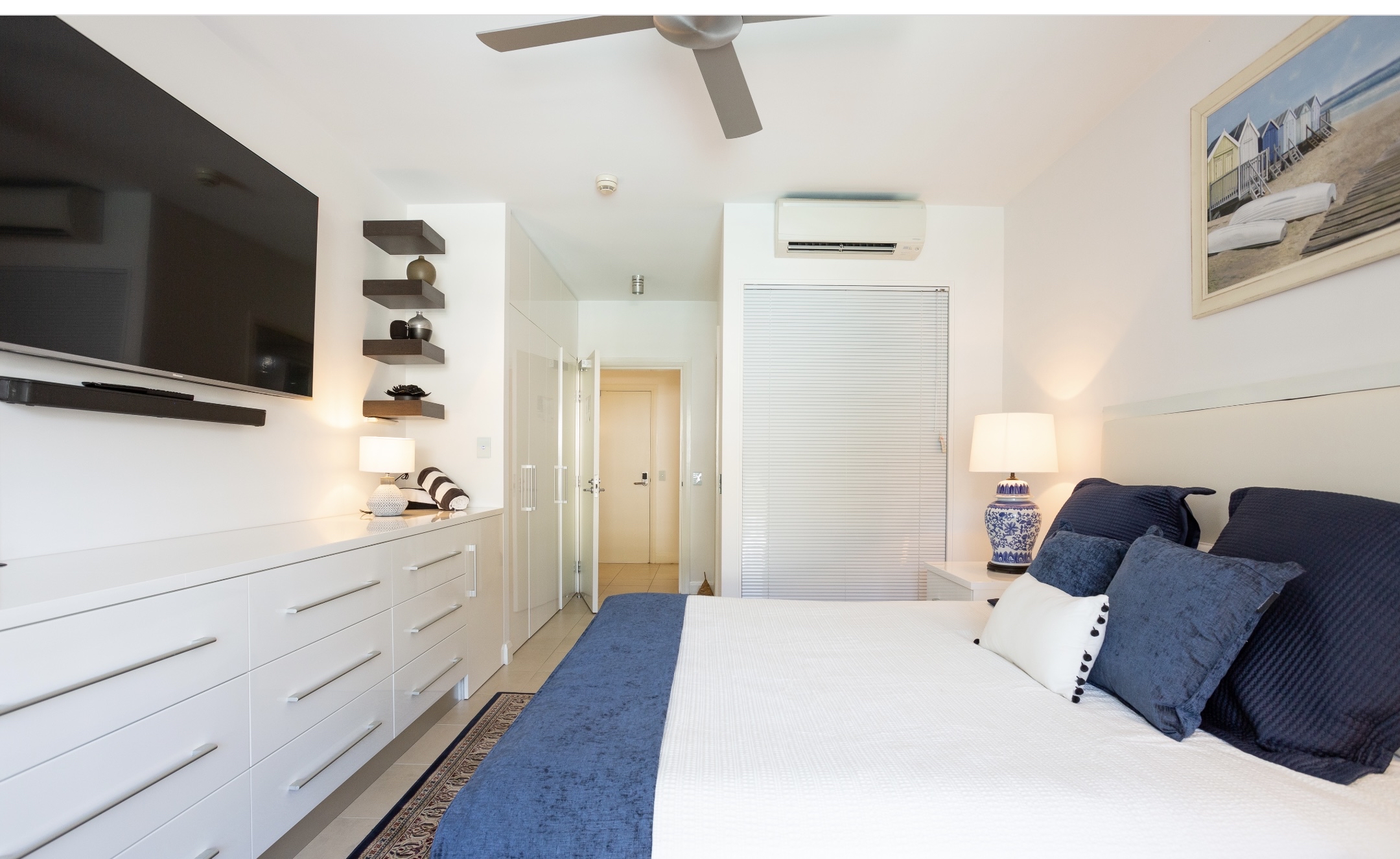 Luxury Beach Club 2 Bedroom 4121/2