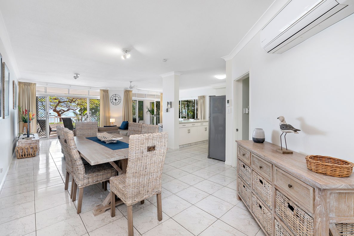 Costa Royale 3 Bedroom Beachfront Apartment
