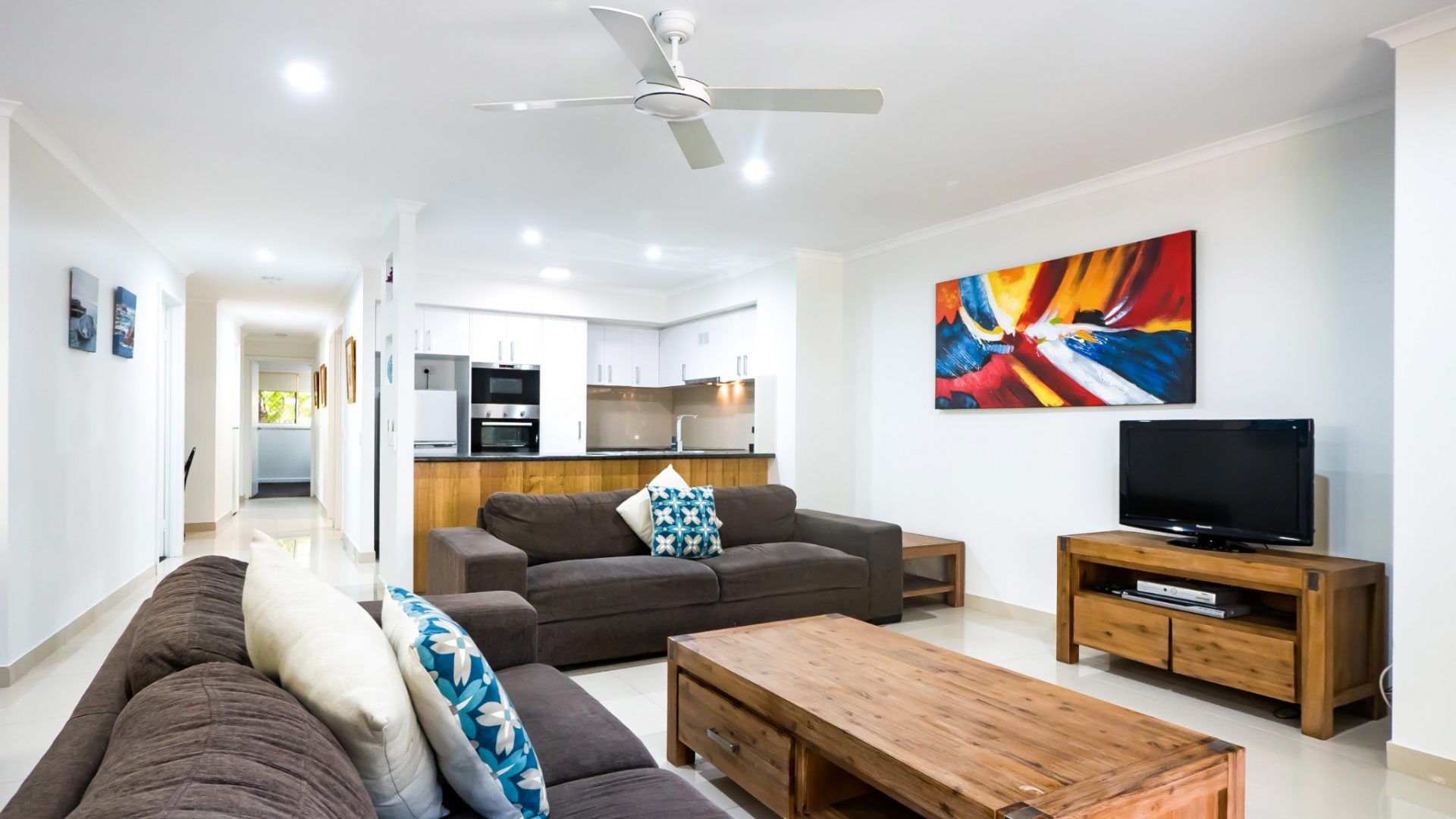 Diamond Beach 2 Bedroom Pool Side