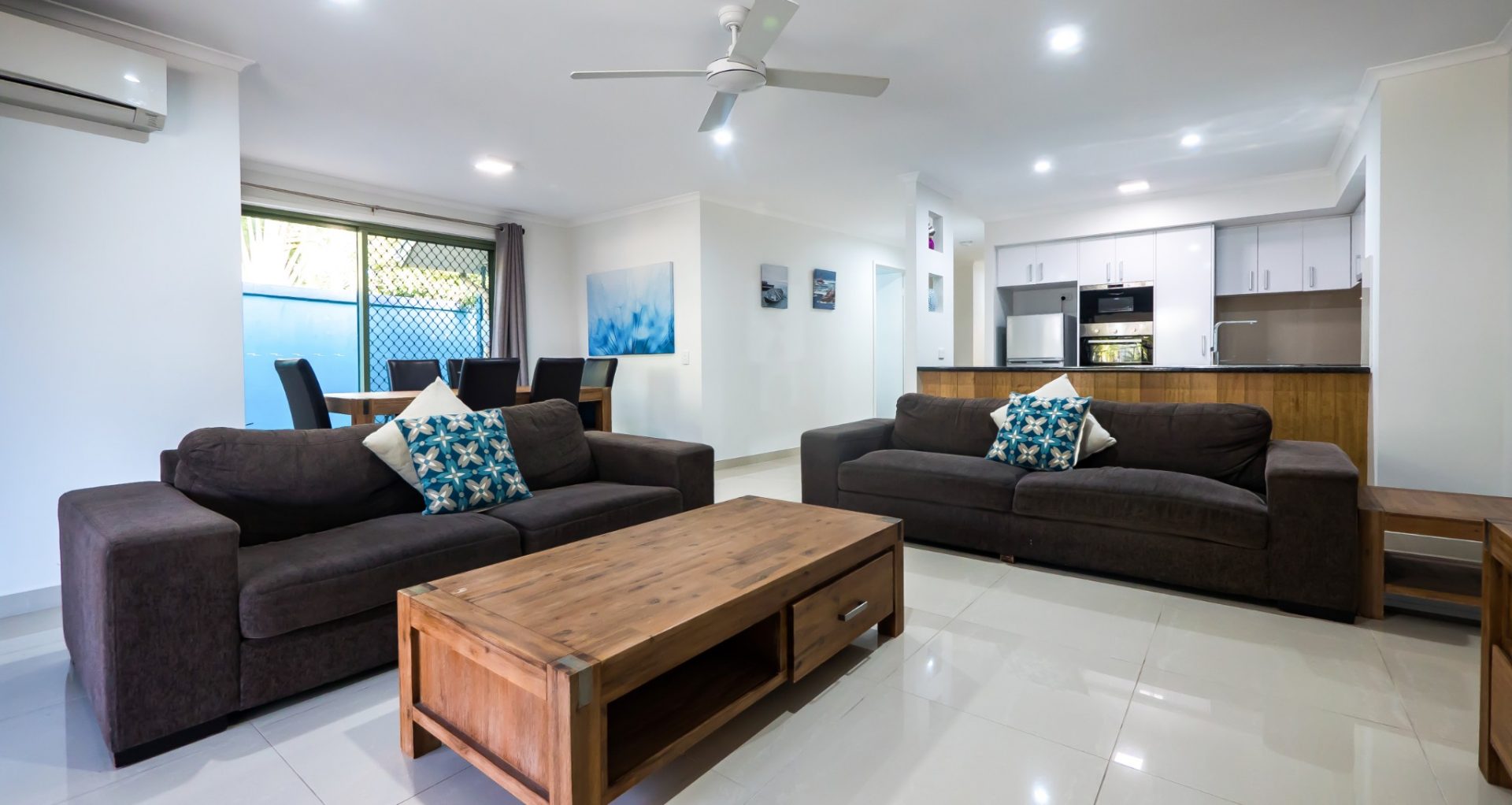 Diamond Beach 2 Bedroom Pool Side