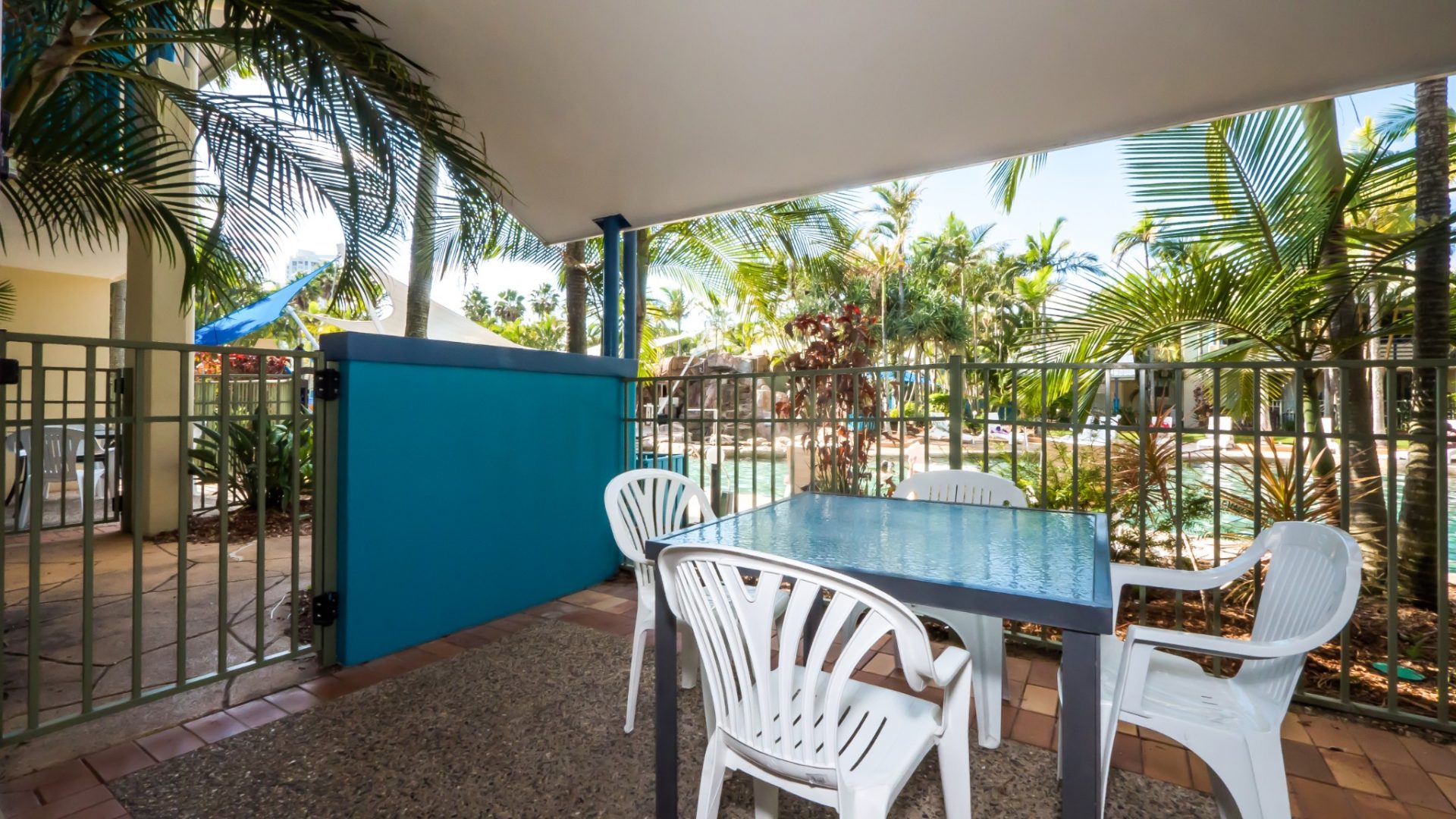 Diamond Beach 2 Bedroom Pool Side