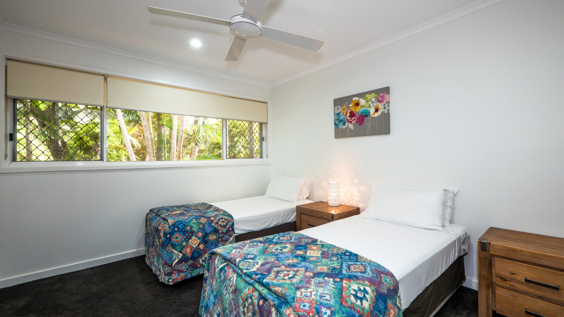 Diamond Beach 2 Bedroom Pool Side