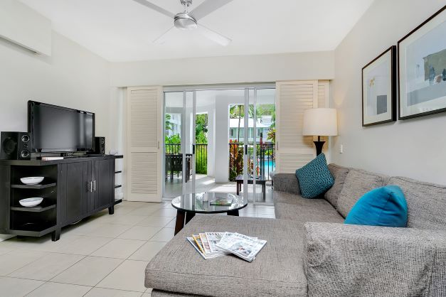 Beach Club Lagoon Access Apartment 4111/2