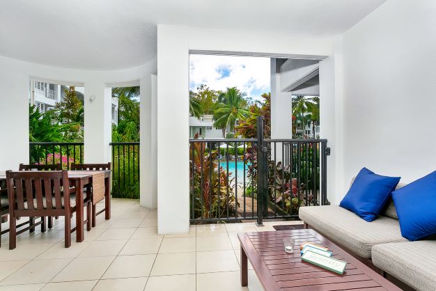 Beach Club Lagoon Access Apartment 4111/2