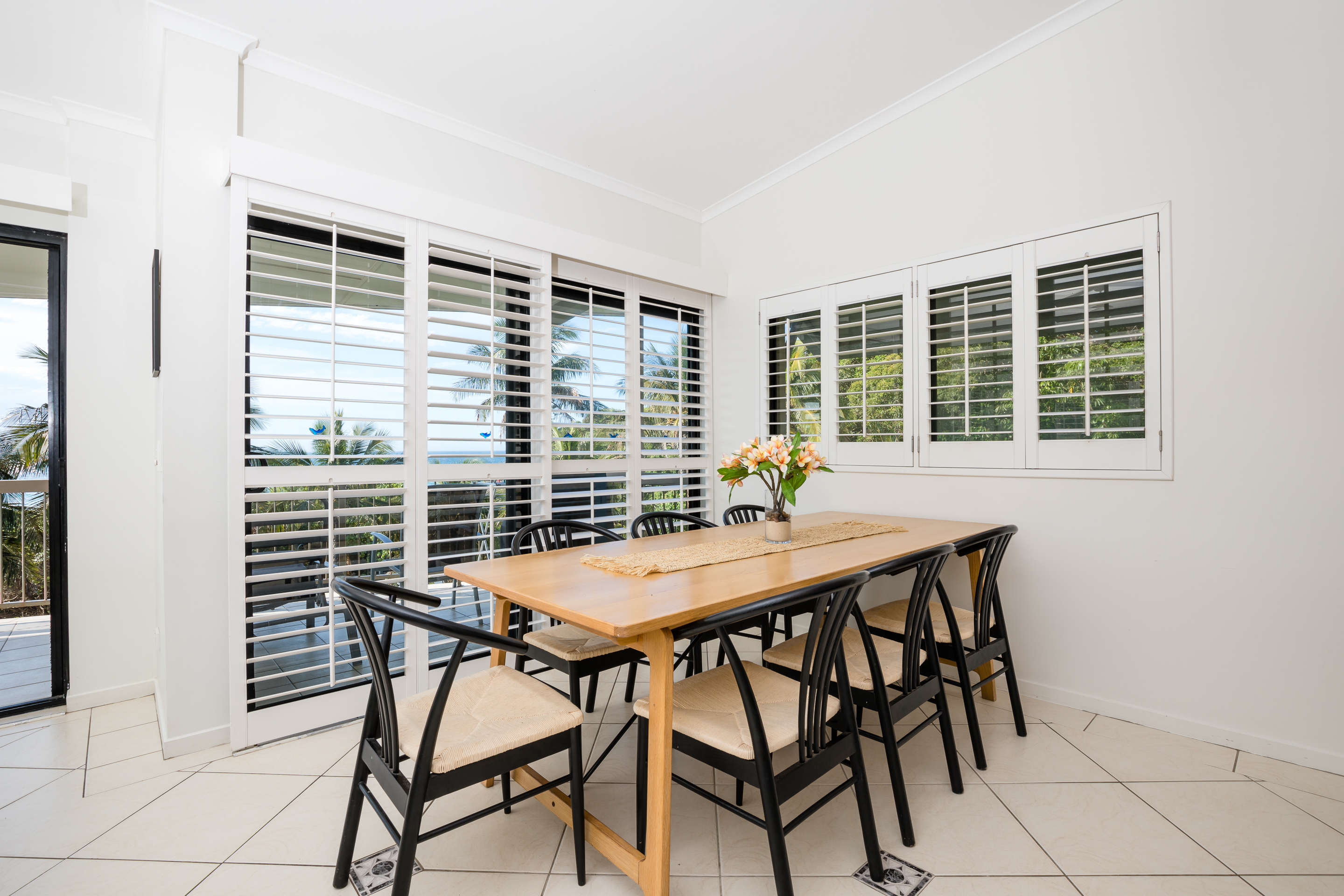 Cylinder Beach Mooloomba Unit 3 