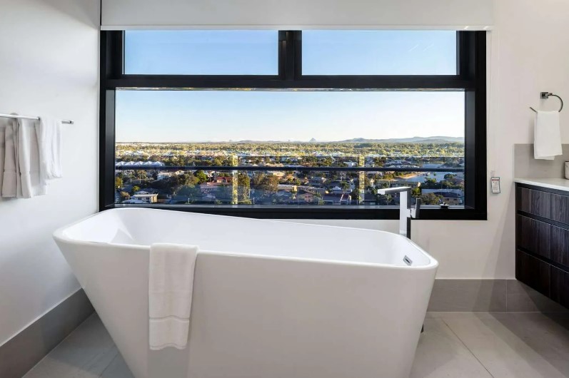 3 Bedroom Skyroom Apartment