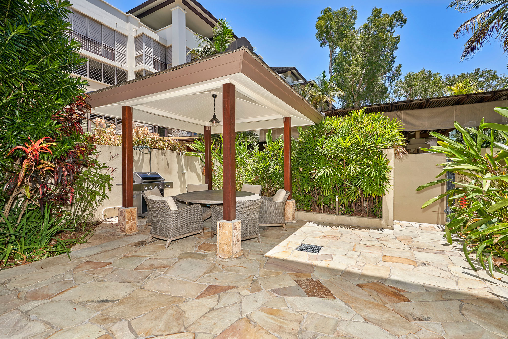 Temple 2 Bedroom Ground Floor with Courtyard 120