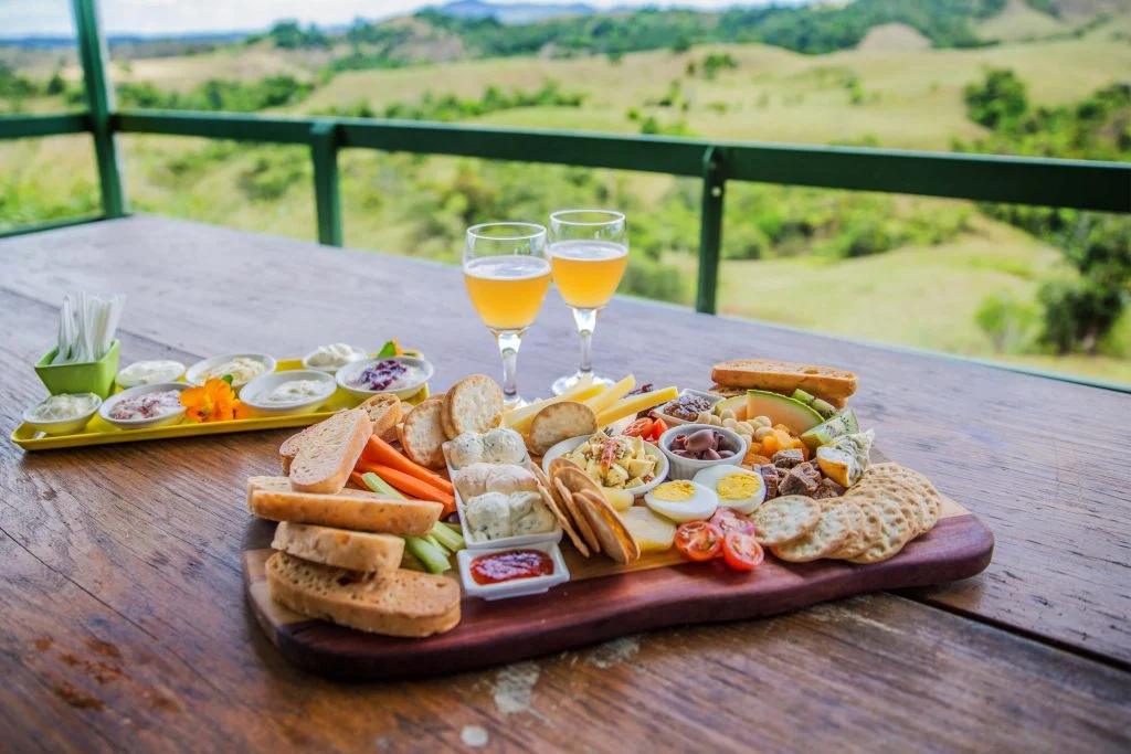 TASTING TOURS