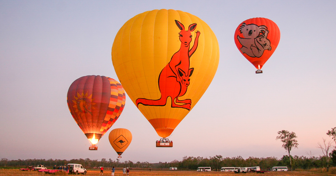 HOT AIR BALLOON