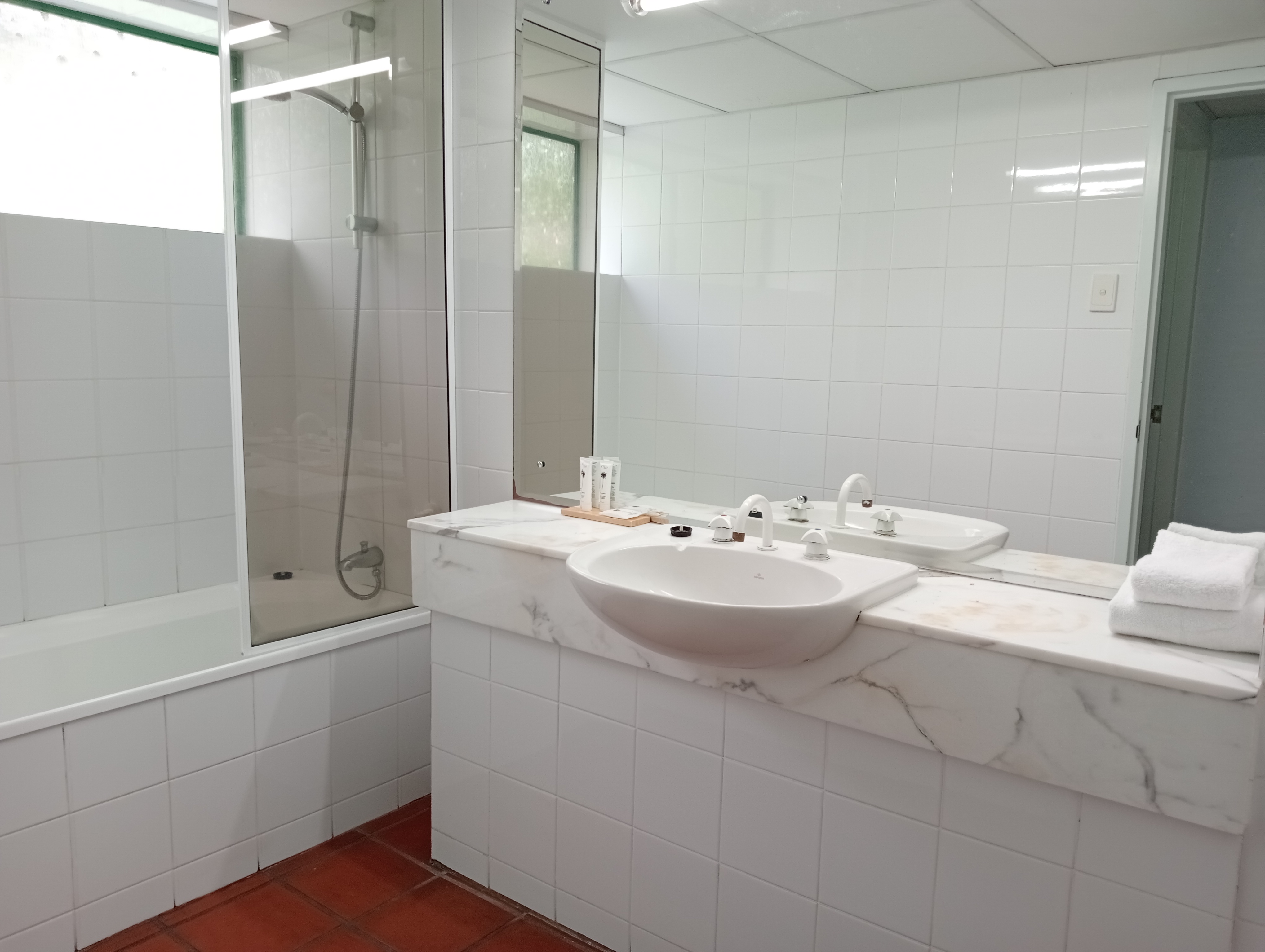 Sun Light 2 Bedroom Apartment