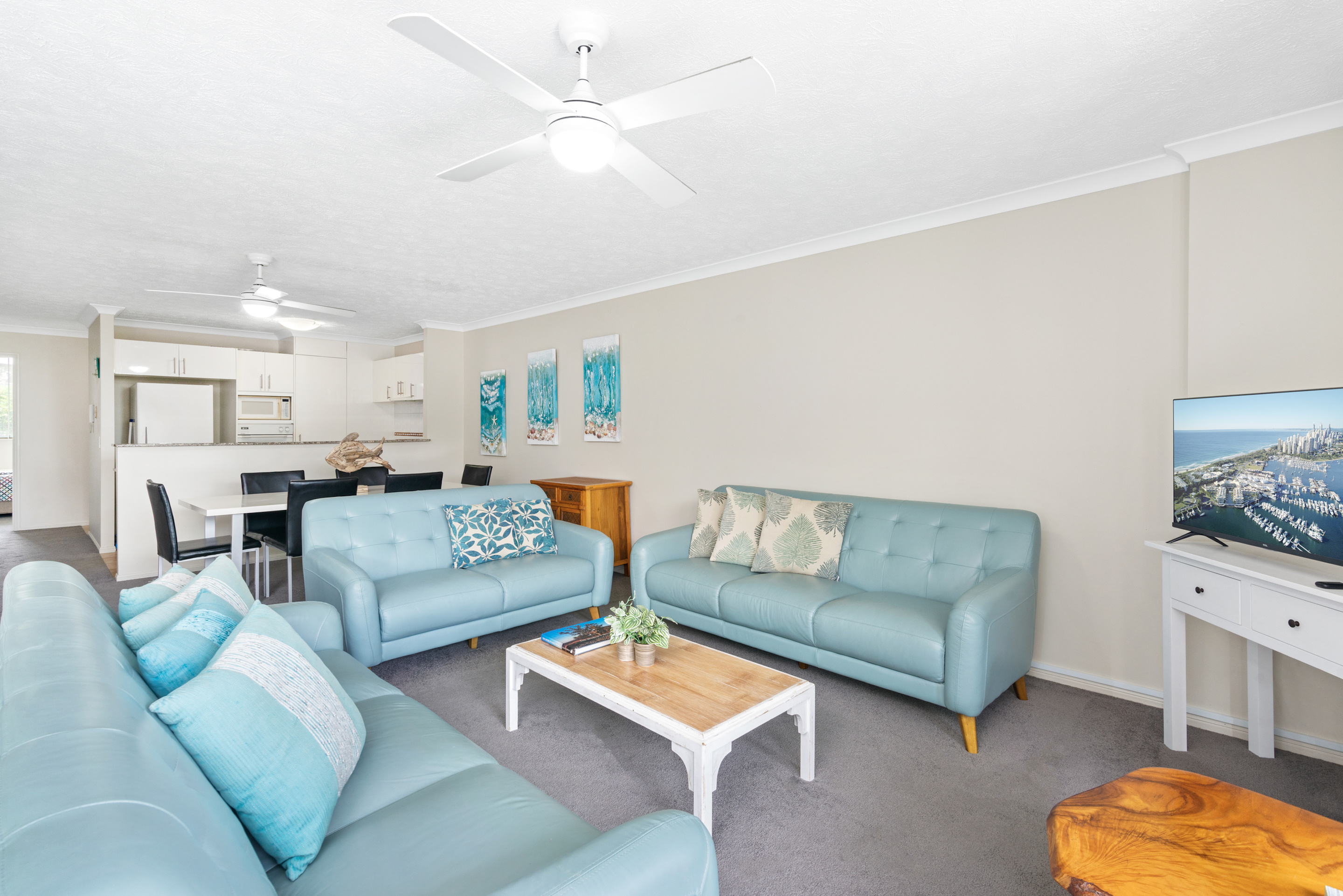 3 Bedroom 2 Bathroom Executive Apartment