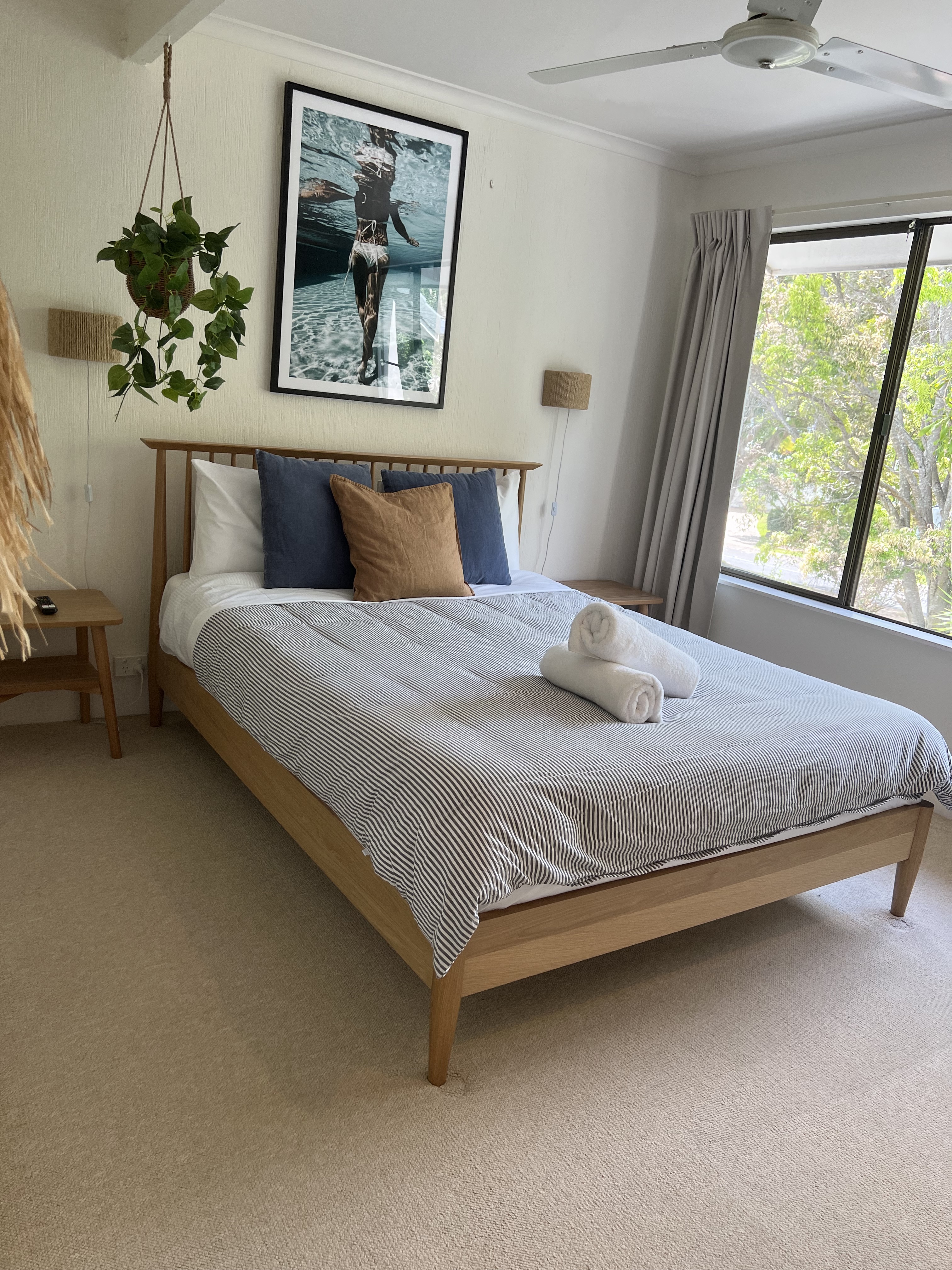 Unit 15 - Stylish 2 Bedroom Townhouse with Tennis Court View
