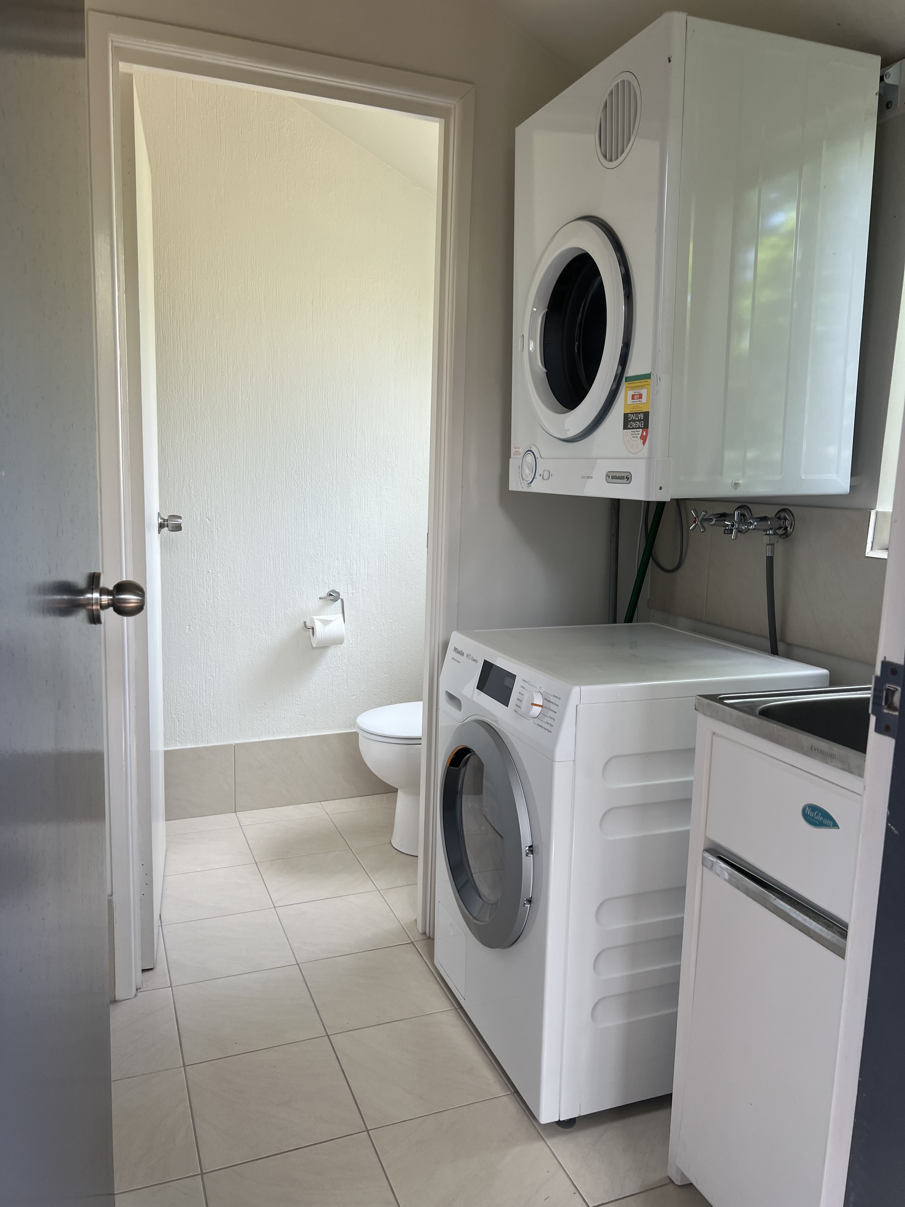 Unit 15 - Stylish 2 Bedroom Townhouse with Tennis Court View