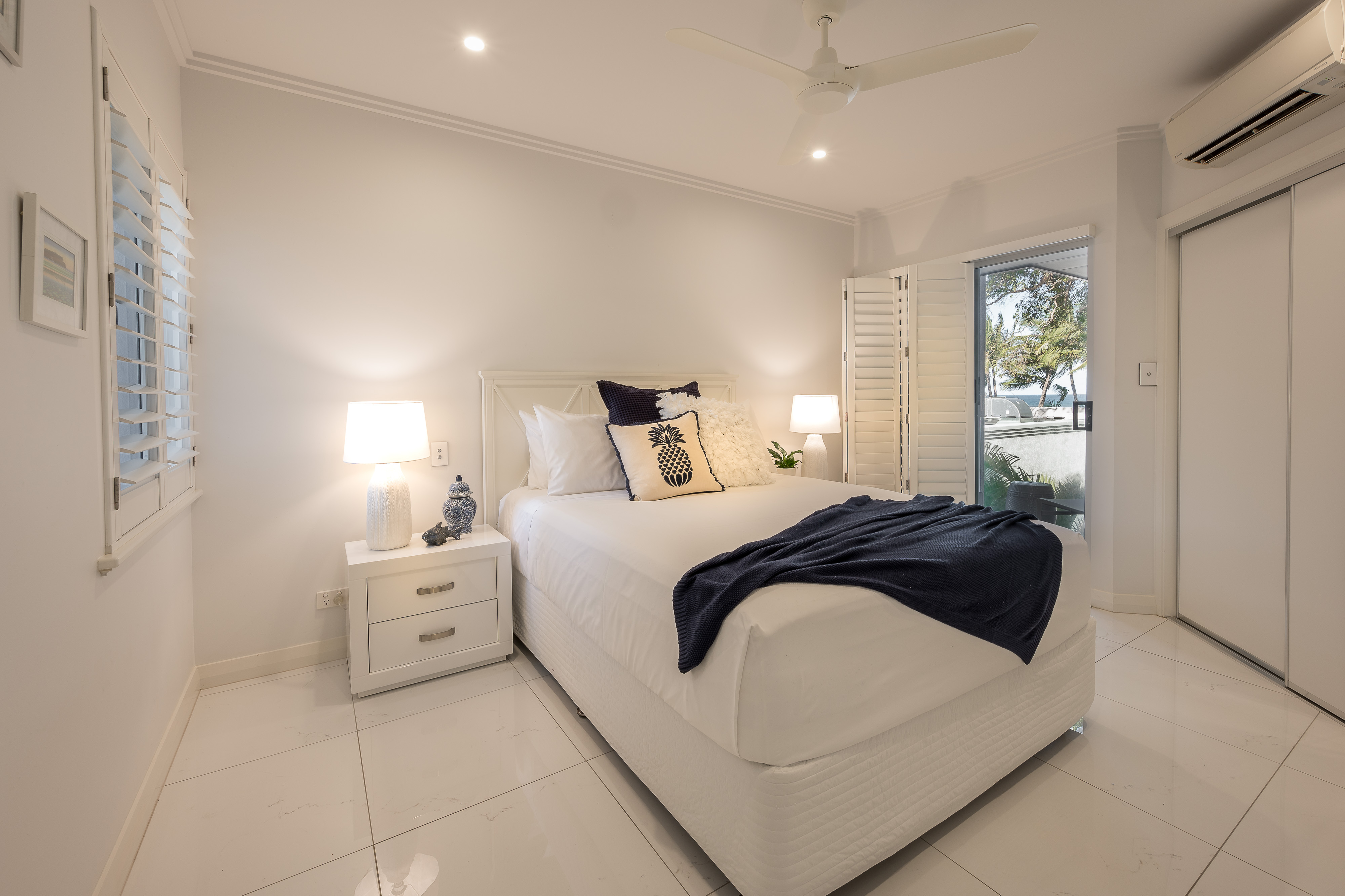 Coral Horizons 2 Bedroom Top Floor 606