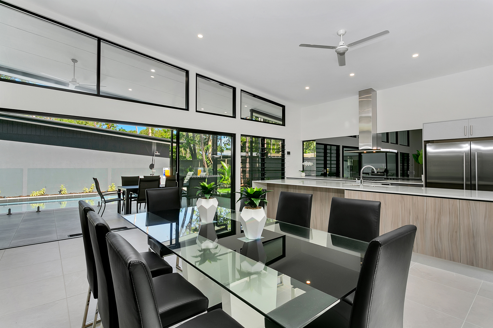 Villa Tiino @ Clifton Beach 