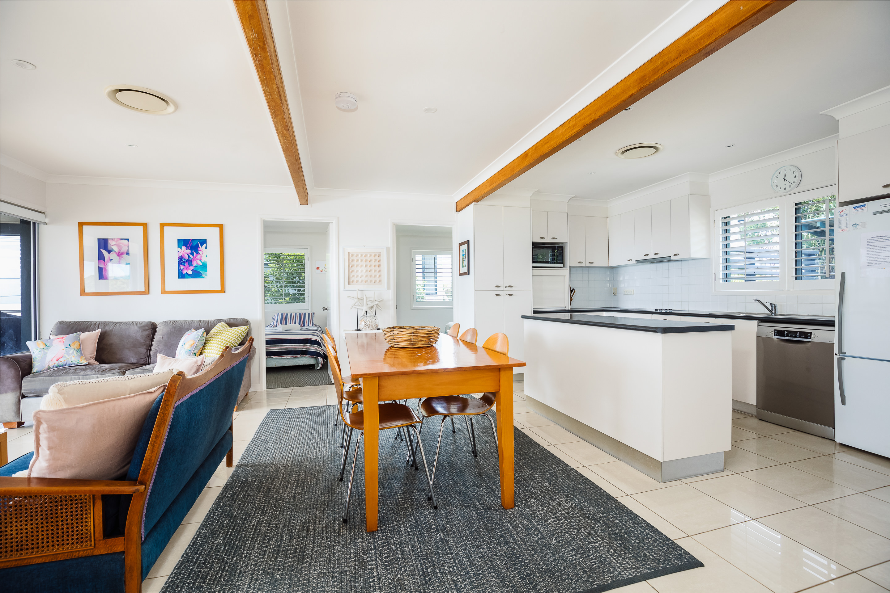 Seychelles Upstairs